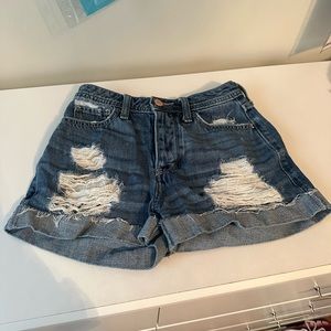 Medium wash jean shorts from Hollister. Size 00 waist 23